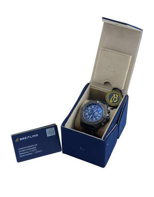 Breitling Super Avenger V13375 Image 4